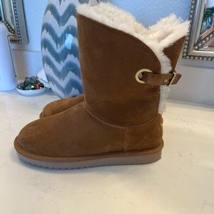 NEW Koolaburra by Ugg Aribel Short new never worn